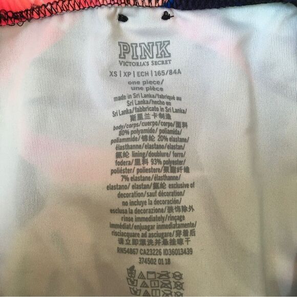 ‎VICTORIA’S SECRET MONOKINI IN BLACK FLORAL - Picture 5 of 5